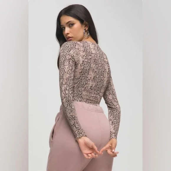 Good American Good Body BOA Bodysuit, Size 2 - Picture 4 of 10